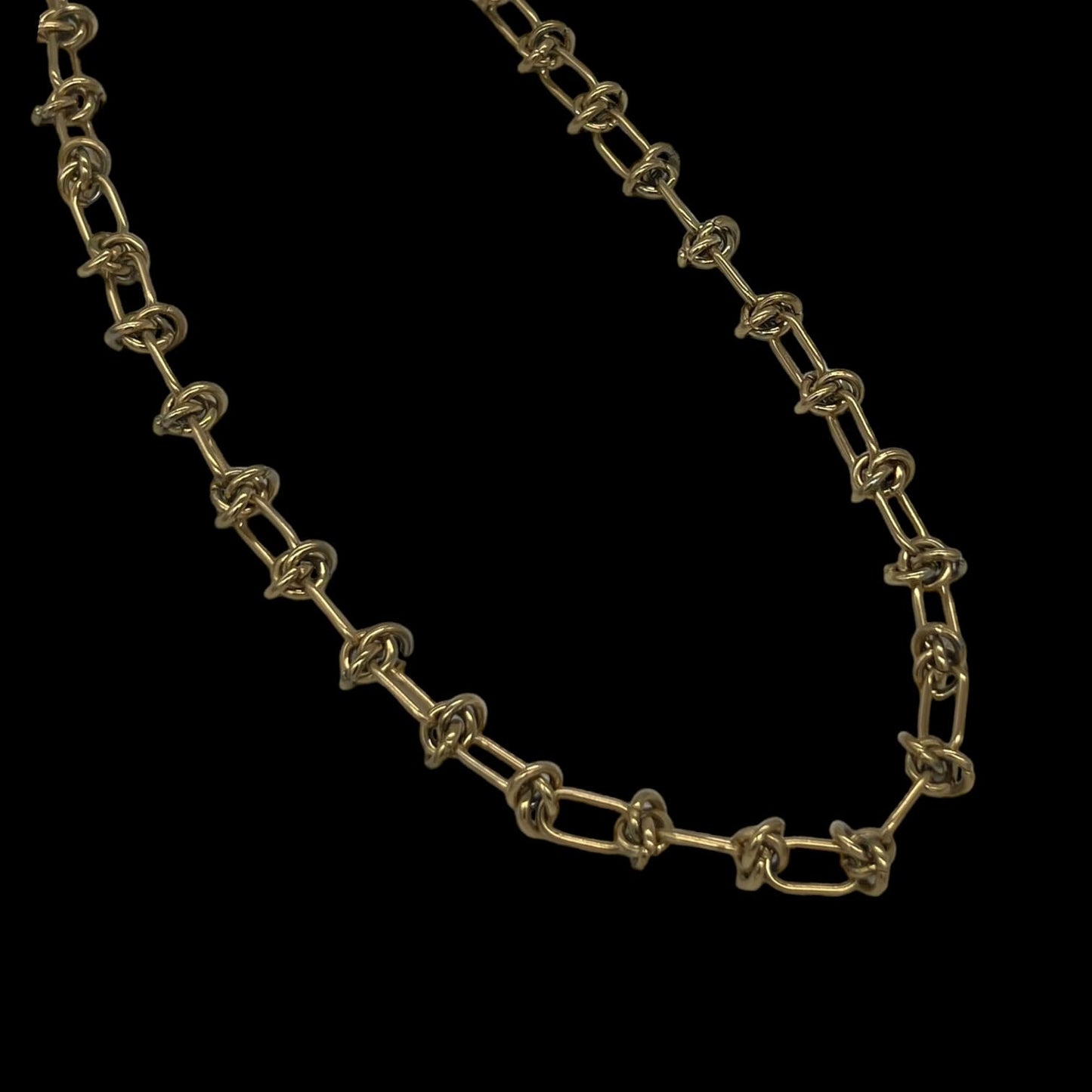 Amarre Necklace